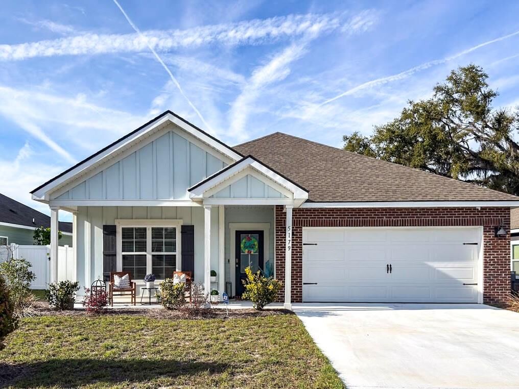 Property Photo: 5179 Grand Oak Circle GA 31636