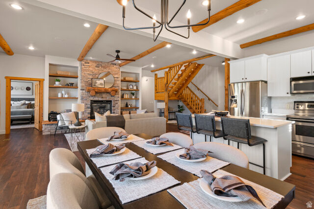 Property Photo:  92 W Village Ct  UT 84049 