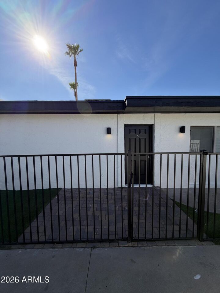 Property Photo:  72 W Southern Avenue  AZ 85210 