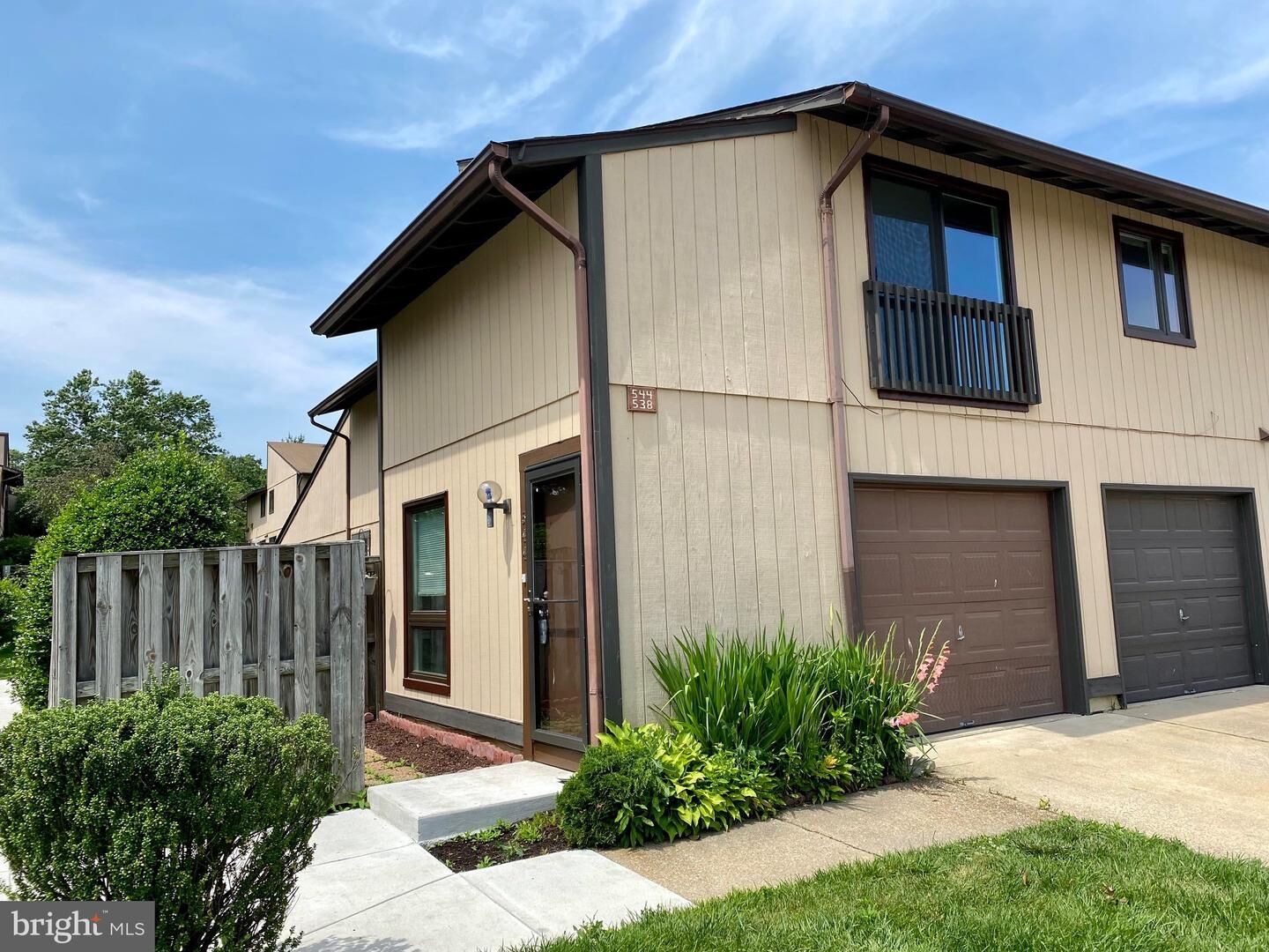 Property Photo:  544 Glen Court  MD 21061 