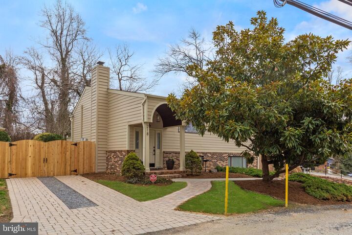 Property Photo:  218 Lees Lane  MD 21037 