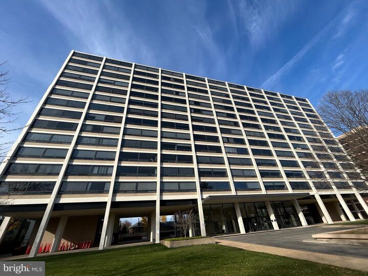 Property Photo: 4000 N Charles Street 1510 MD 21218