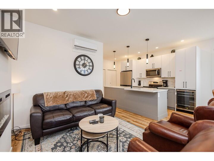 Property Photo: 169 Maple Street 104 BC V2A 5V4