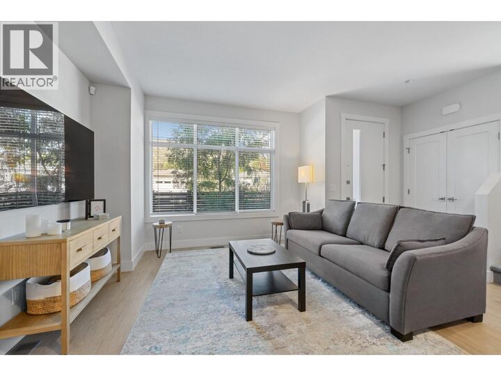 Property Photo: 115 Wyndham Crescent 12 BC V1V 1Z2