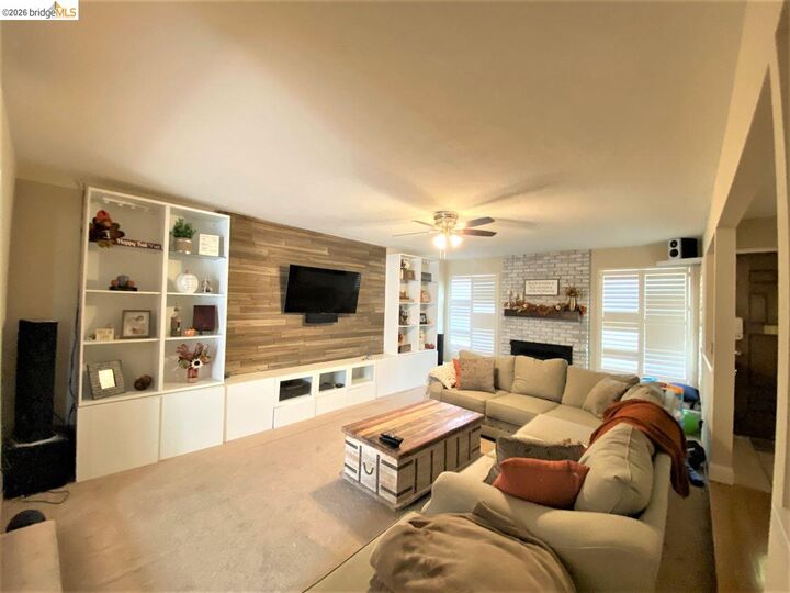 Property Photo: 235 Donegal Way CA 94553