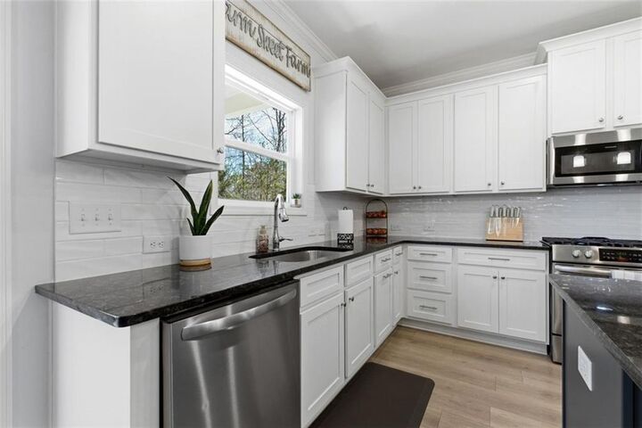 Property Photo: 39 Timber Ridge GA 30534