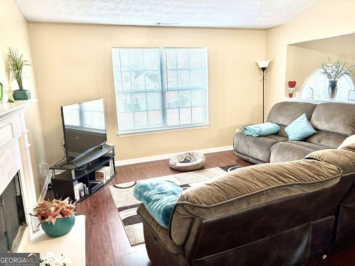 Property Photo:  35 Pembroke Place  GA 30016 