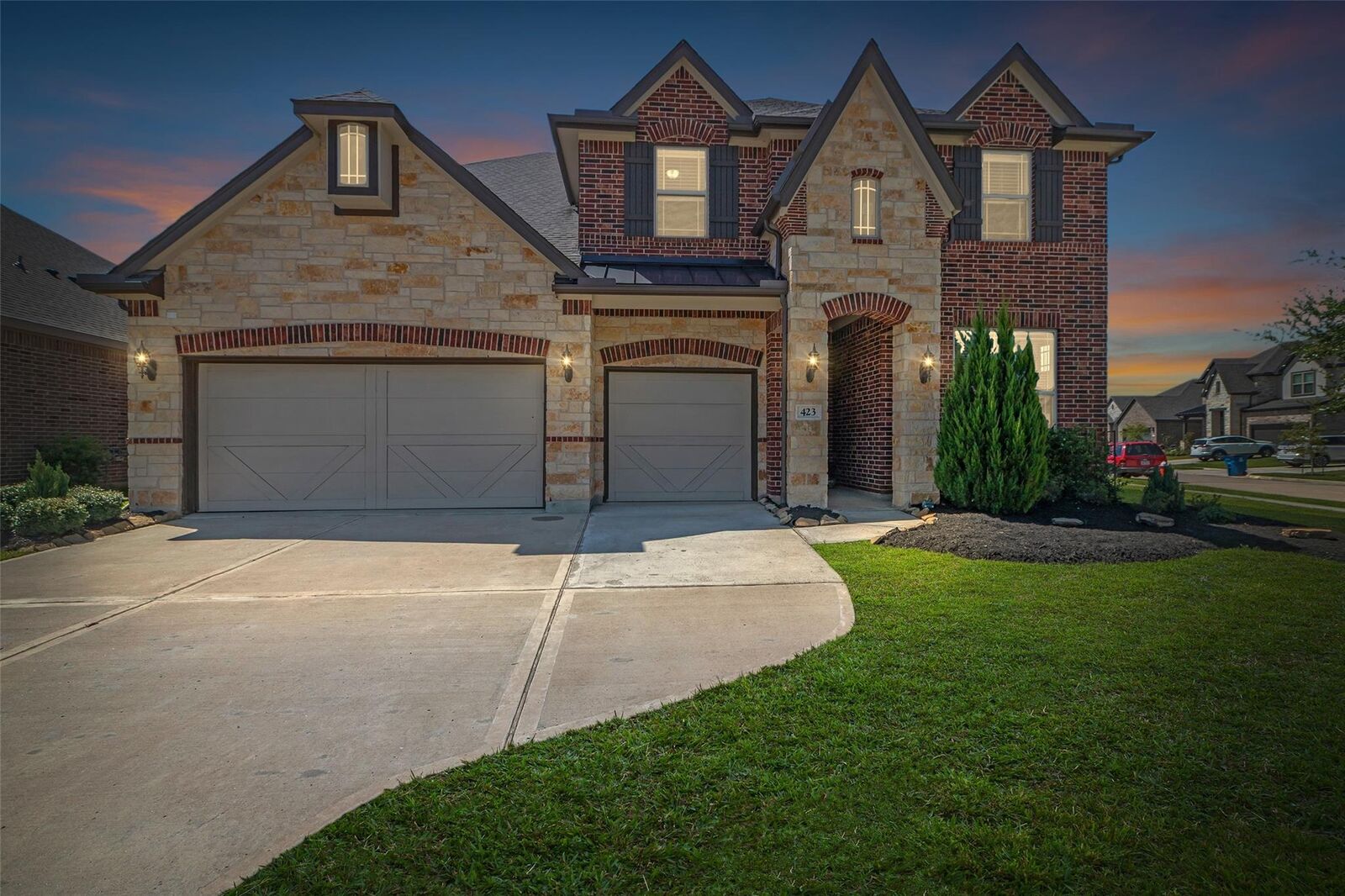 Property Photo: 423 Round Top Street TX 77598