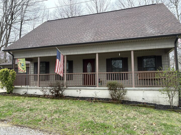 Property Photo: 162 Bayside Drive TN 37880