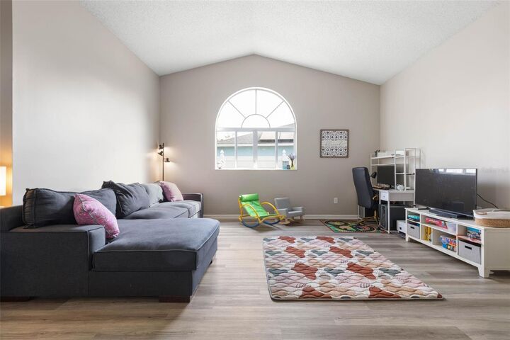 Property Photo:  3 Wilson Place  FL 32164 