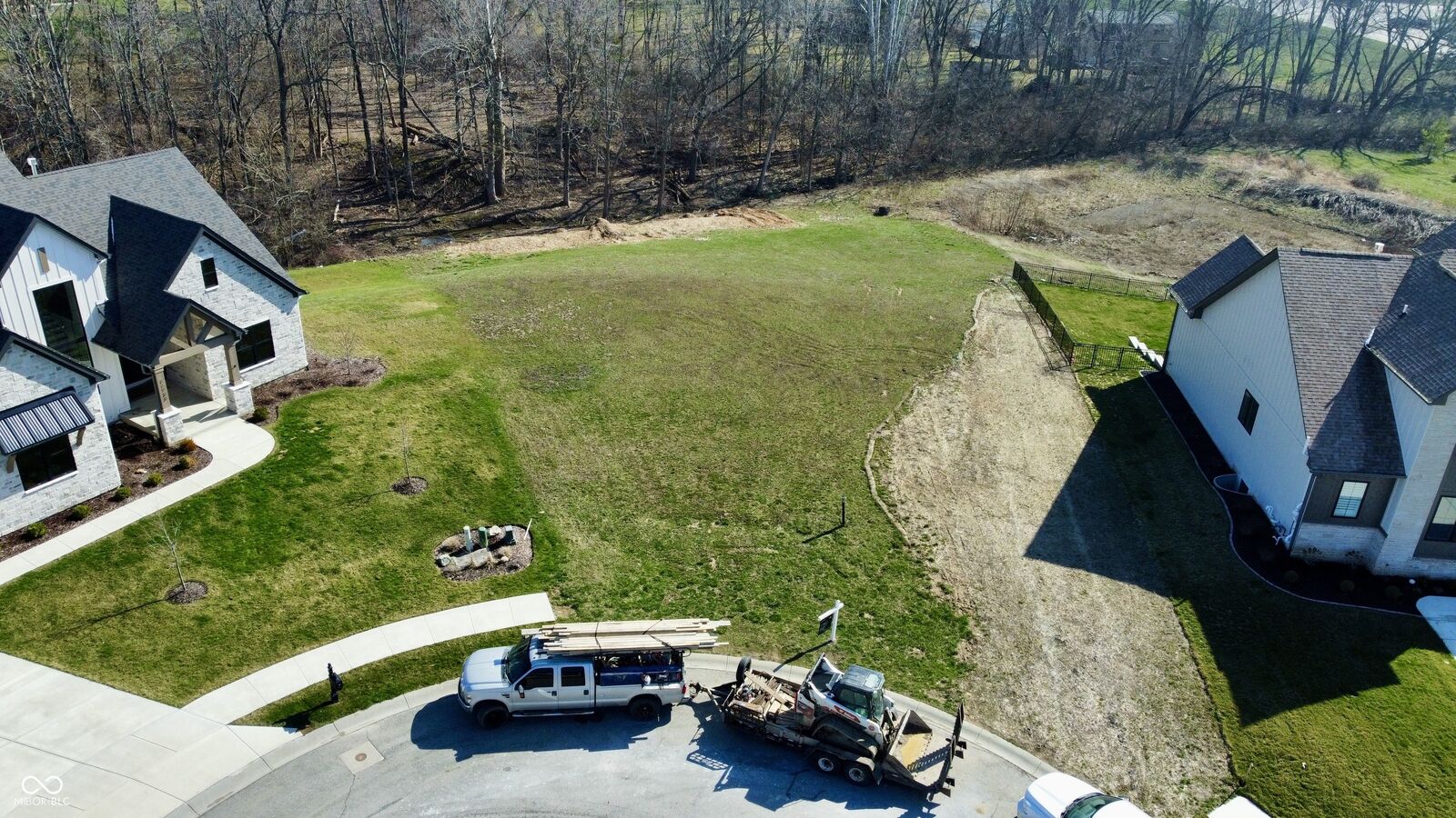 Property Photo:  11713 Ansley Court  IN 46077 