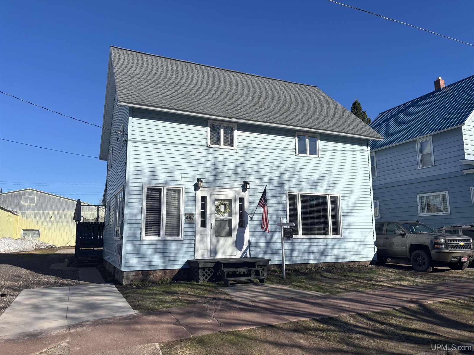 Property Photo: 447 Kearsarge Street MI 49913