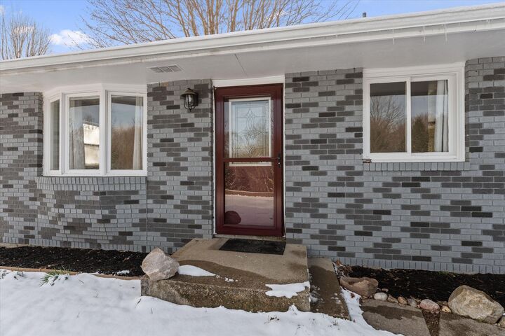 Property Photo: 68030 Eagle Lake Road MI 49112