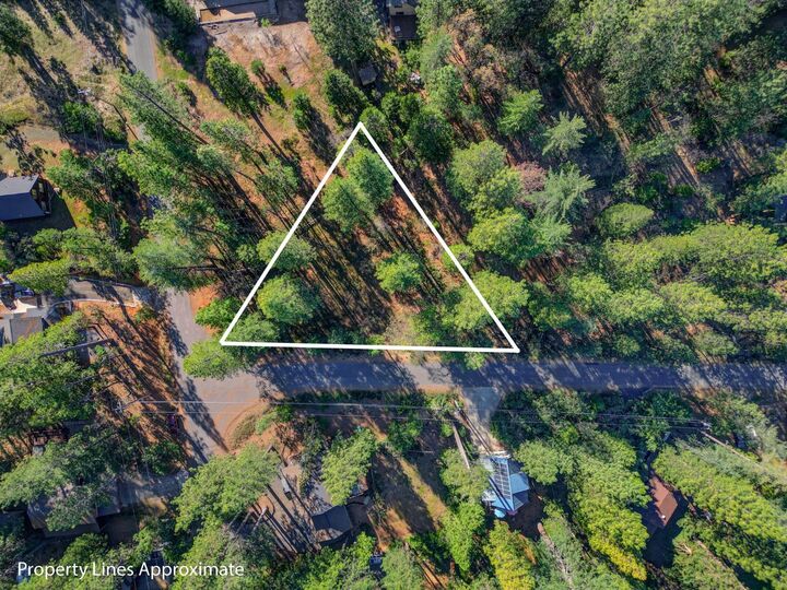 Property Photo:  2568 Aspen Way  CA 95223 