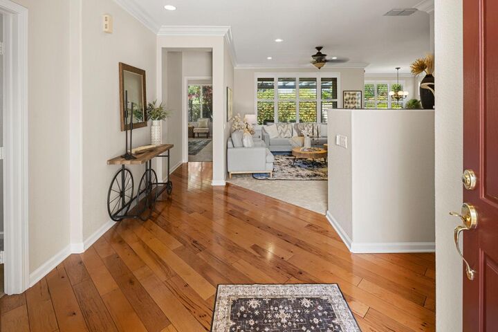 Property Photo:  1885 Laurelhurst Lane  CA 95648 