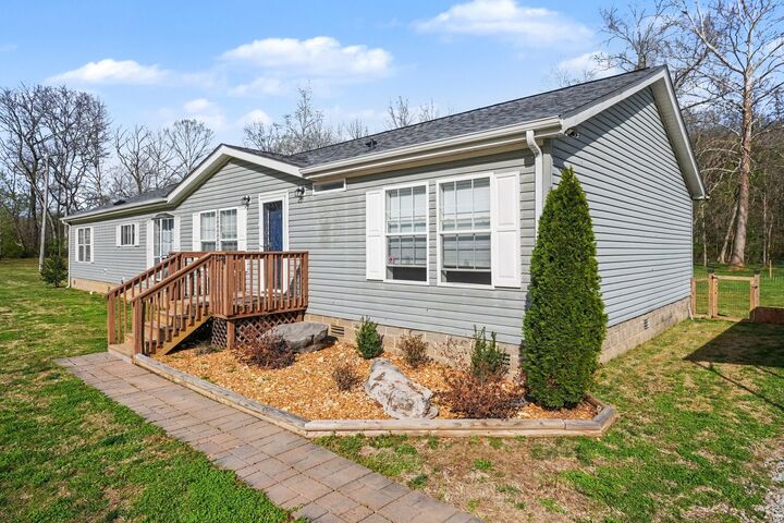 Property Photo: 3521 Cooper Creek Rd TN 37191