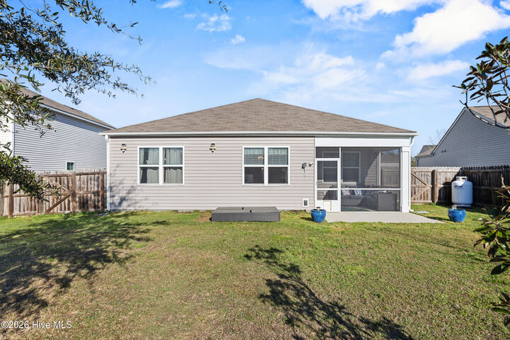 Property Photo:  7164 Oxbow Loop  NC 28411 