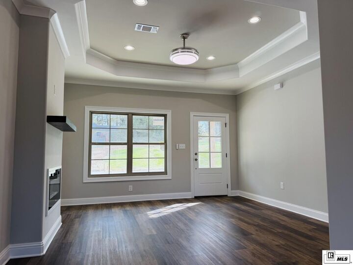 Property Photo:  2103 Beech Avenue  LA 71270 