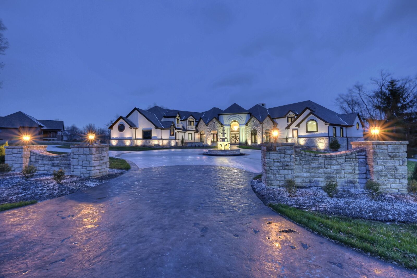 Property Photo: 10826 Omaha Trace KY 41091