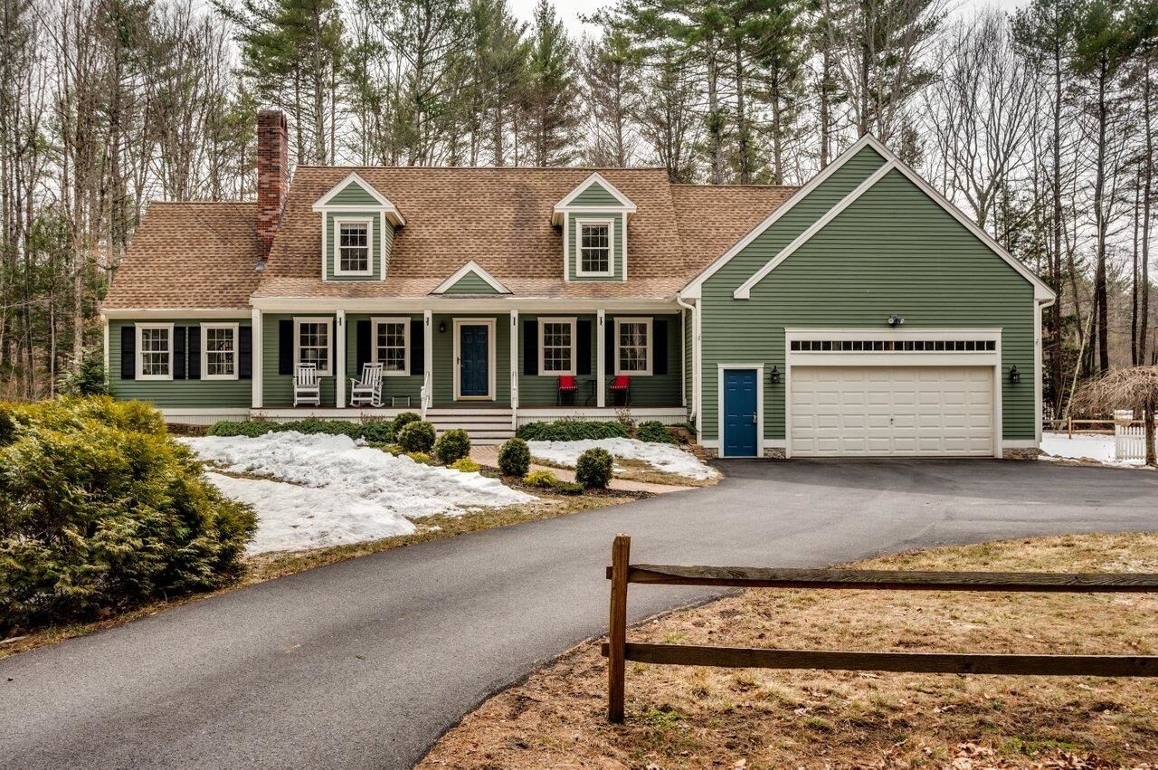 Property Photo: 12 Spencer Lane NH 03861