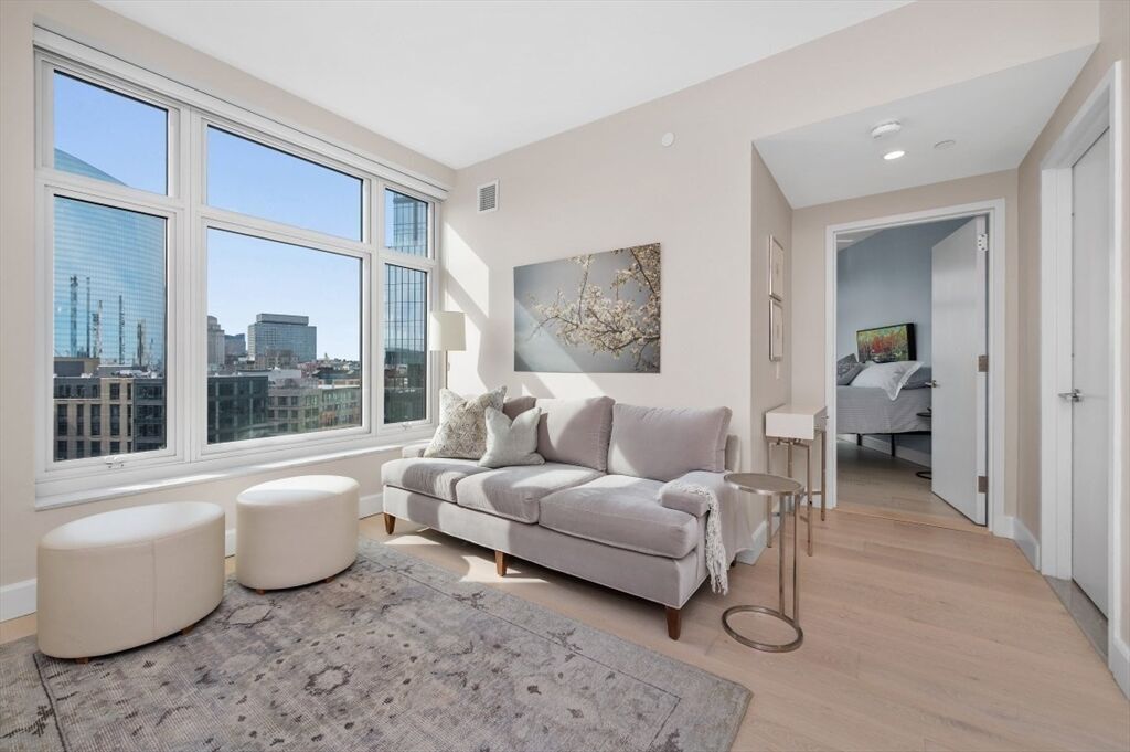 Property Photo:  100 Lovejoy Wharf Ph 2C  MA 02114 