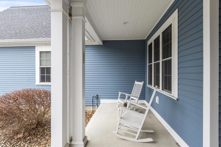 Property Photo:  40 Royal Oaks Way  MA 01453 