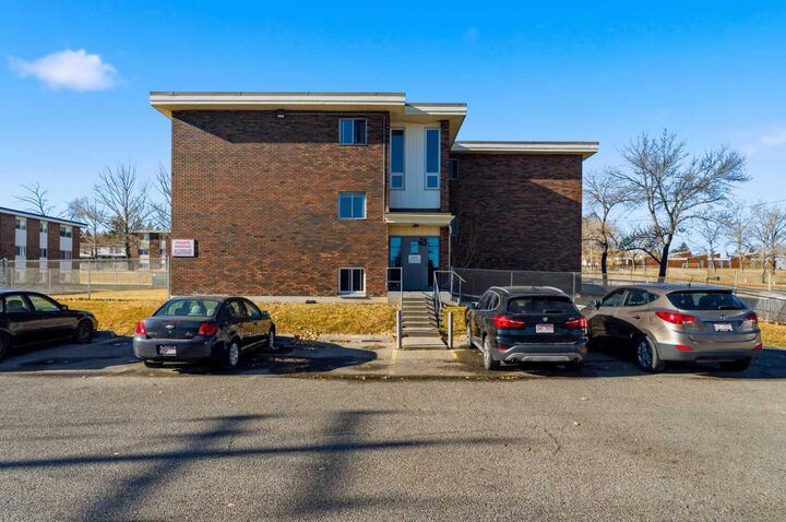 Property Photo:  231 64 Avenue NW 103  AB T2K 0M1 