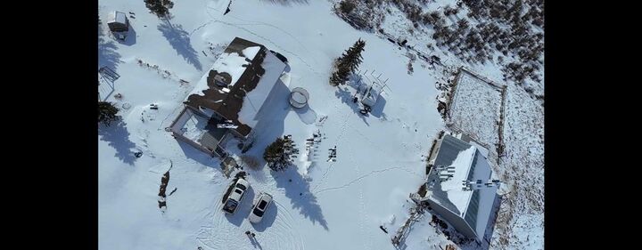 Property Photo: 264049 Range Rd 41 Range AB T4C 2X5