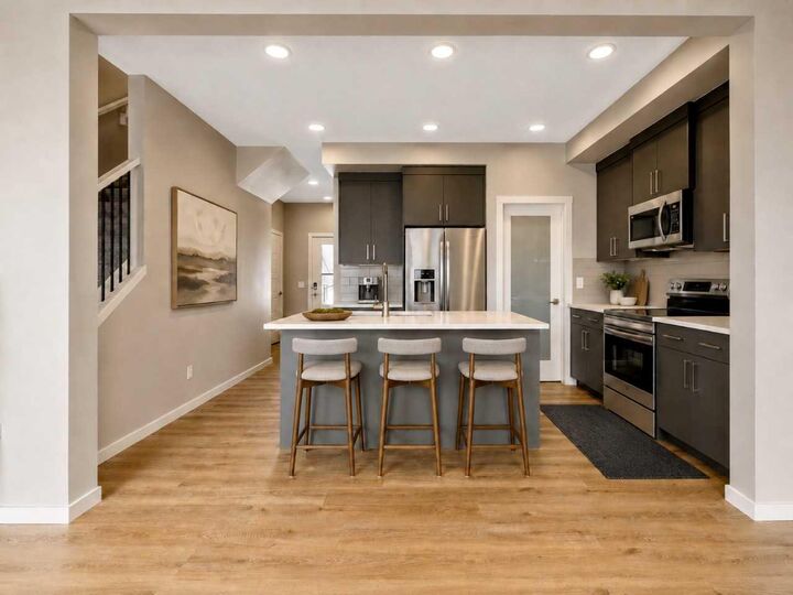 Property Photo: 370 Heritage Boulevard AB T4C 0L3