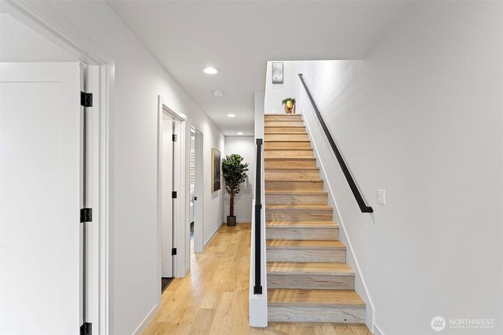 Property Photo:  928 NW 57th Street B  WA 98107 