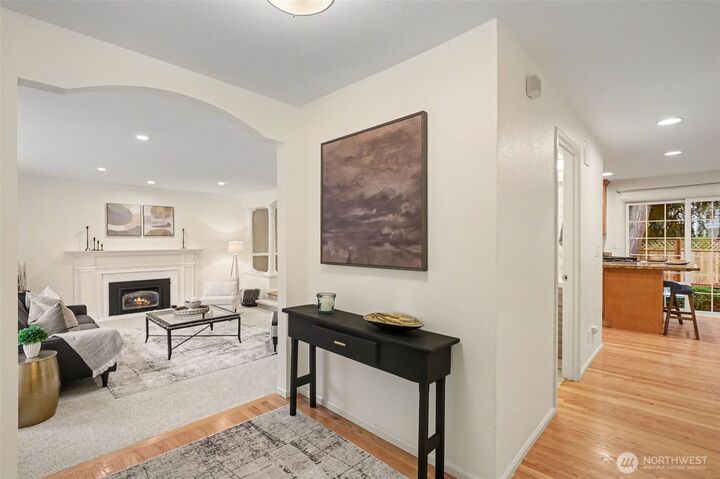 Property Photo:  3105  130th Place NE  WA 98005 