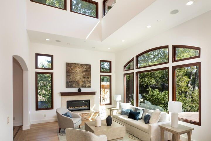 Property Photo: 1330 Villa Drive CA 94024