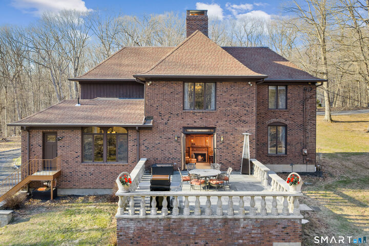 Property Photo:  75 Lilac Lane  CT 06612 