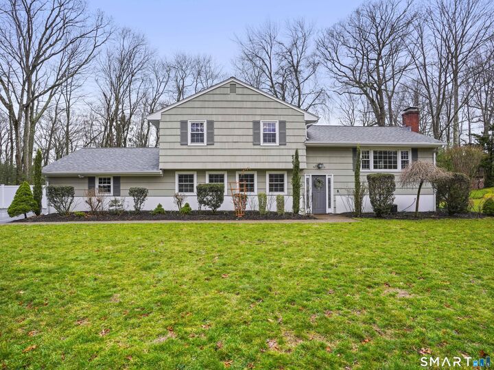 Property Photo:  5 Dorset Road  CT 06851 