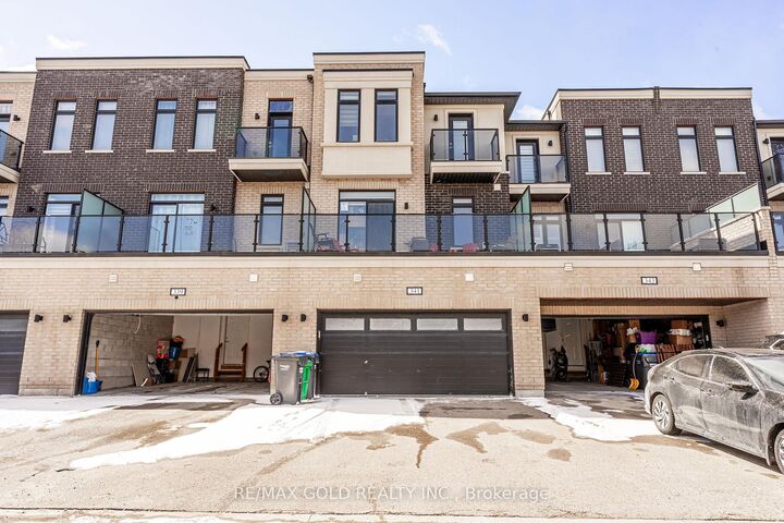 341 Veterans Drive — photo 1
