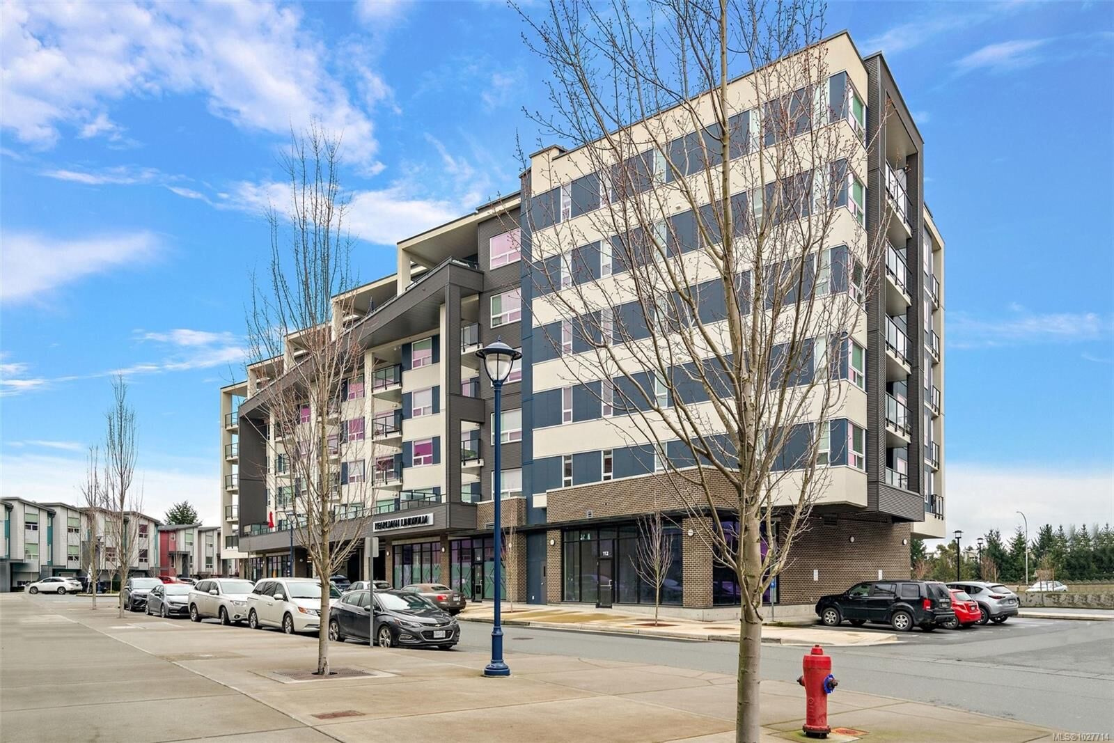 Property Photo:  947 Whirlaway Cres 606  BC V9B 6W6 