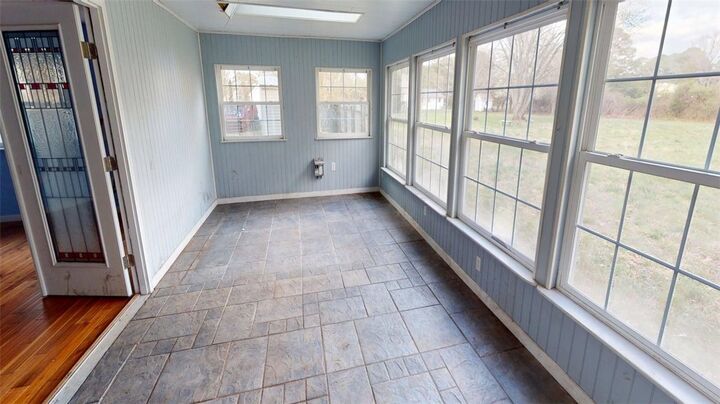 Property Photo: 1678 Fitchetts Wharf Road VA 23119