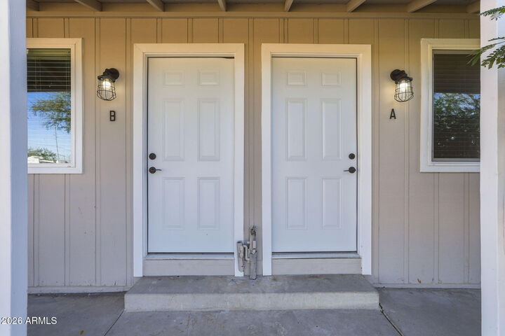 Property Photo:  10429 N 11th Avenue  AZ 85021 