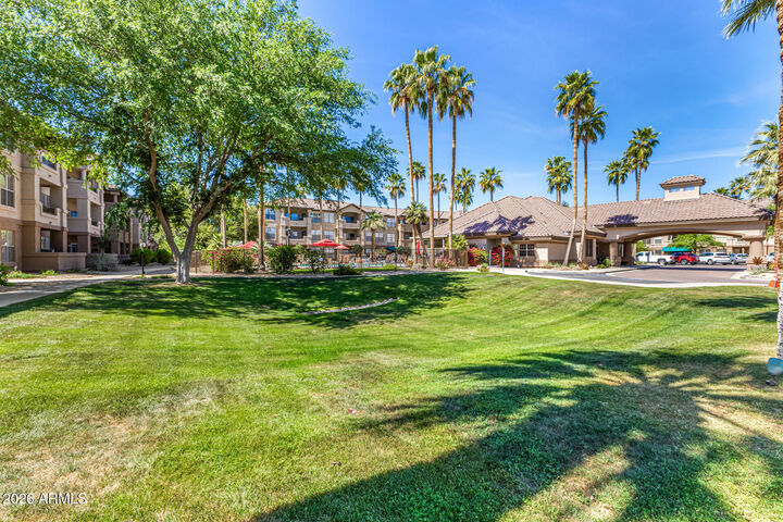 Property Photo:  14950 W Mountain View Boulevard 3207  AZ 85374 