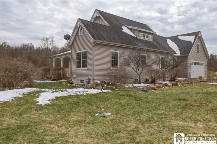 Property Photo:  33 Diamond Drive  NY 14738 