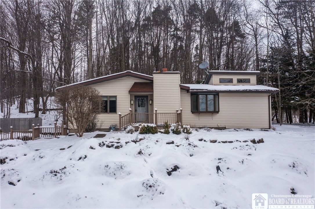 Property Photo:  162 Cemetery Street  NY 14772 