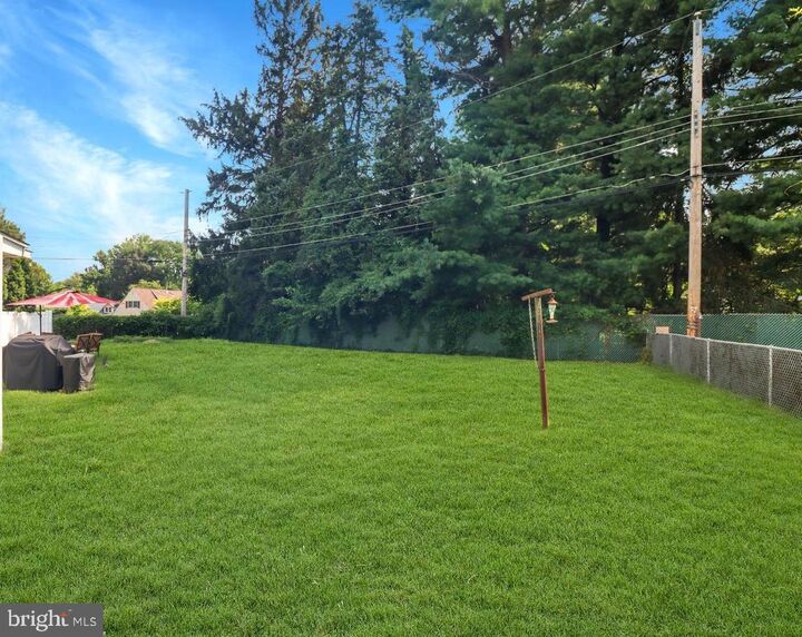 Property Photo:  120 Vermont Lane  PA 19054 