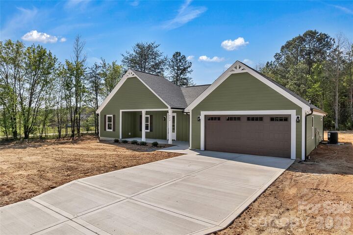Property Photo:  404 Jc Dellinger Road  NC 28021 