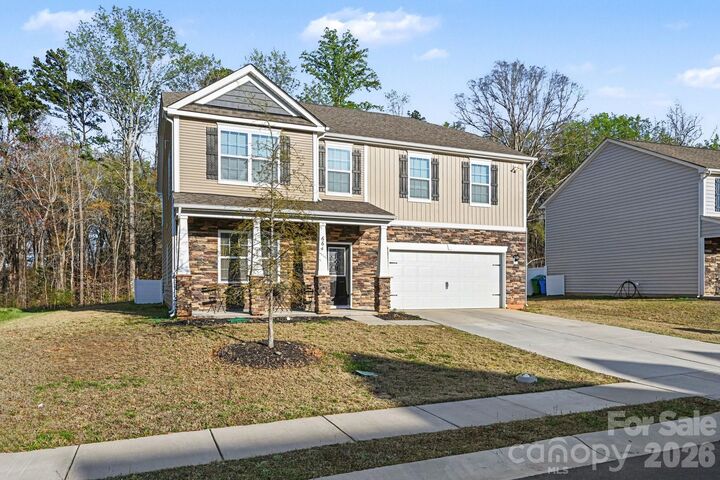 Property Photo:  664 Saddlebred Lane  NC 28097 