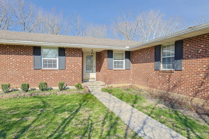 Property Photo: 5581 Carlsbad Court OH 45014