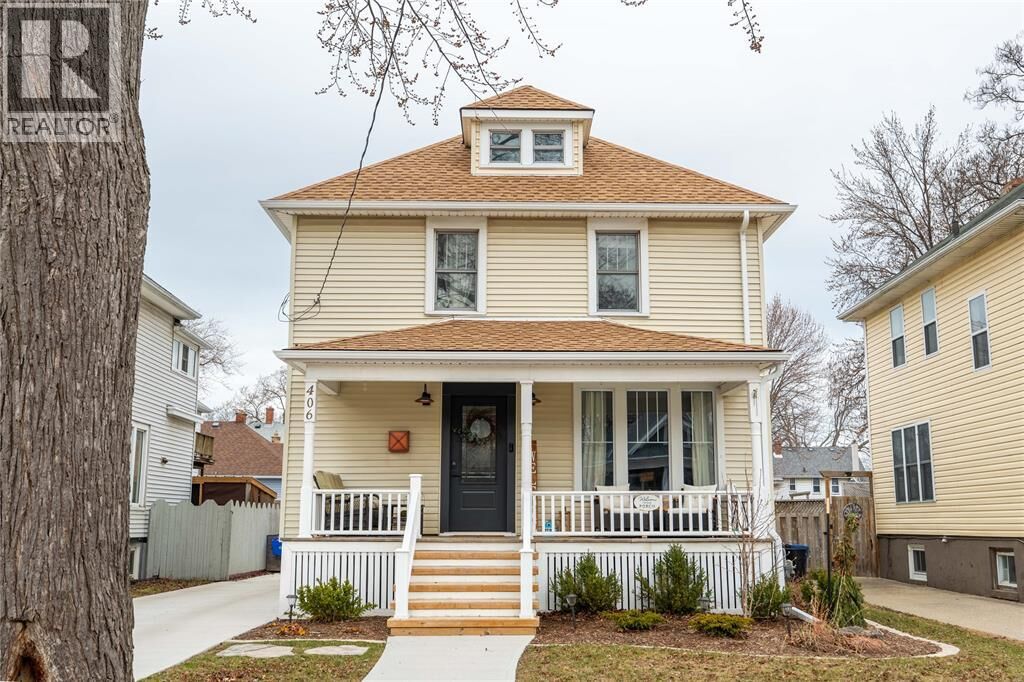 Property Photo:  406 Devine Street  ON N7T 1V5 