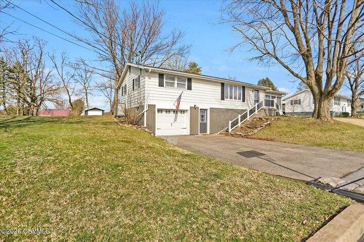 Property Photo:  21 Woodside Drive  PA 17847 
