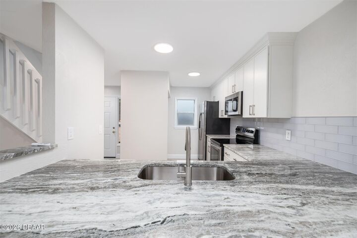 Property Photo:  175 Yorktowne Drive 23  FL 32119 