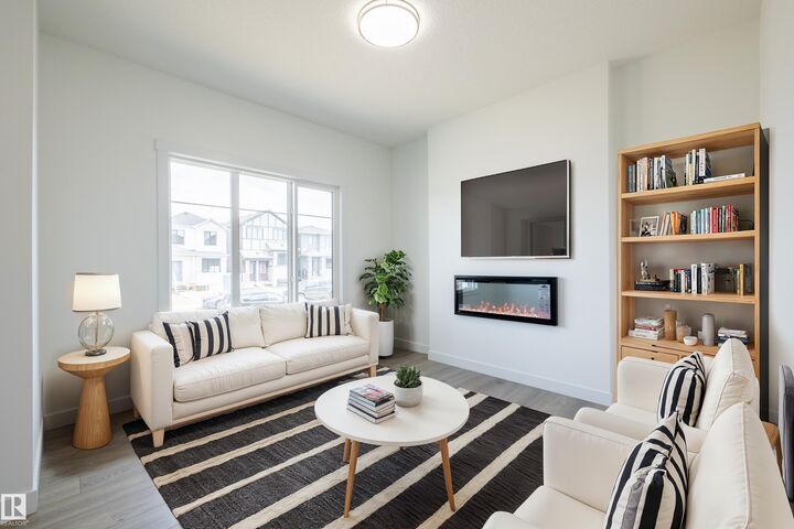 Property Photo: 600 Ashgrove Circle AB T9E 0K8