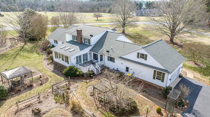 Property Photo:  35367 Cove Ln  VA 23306 